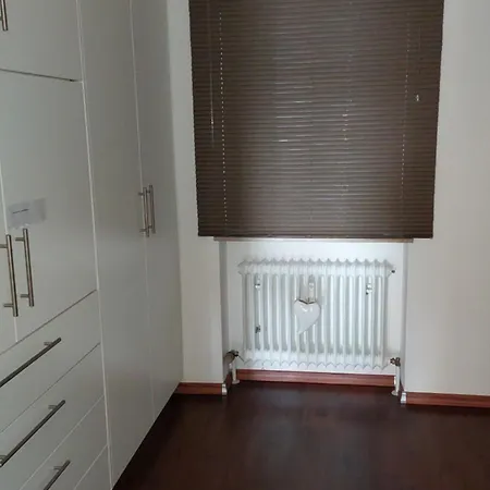 Sunset Apartment *